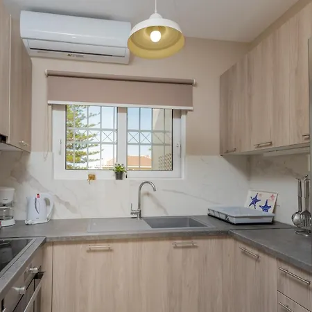 Apartment Dimitra House *